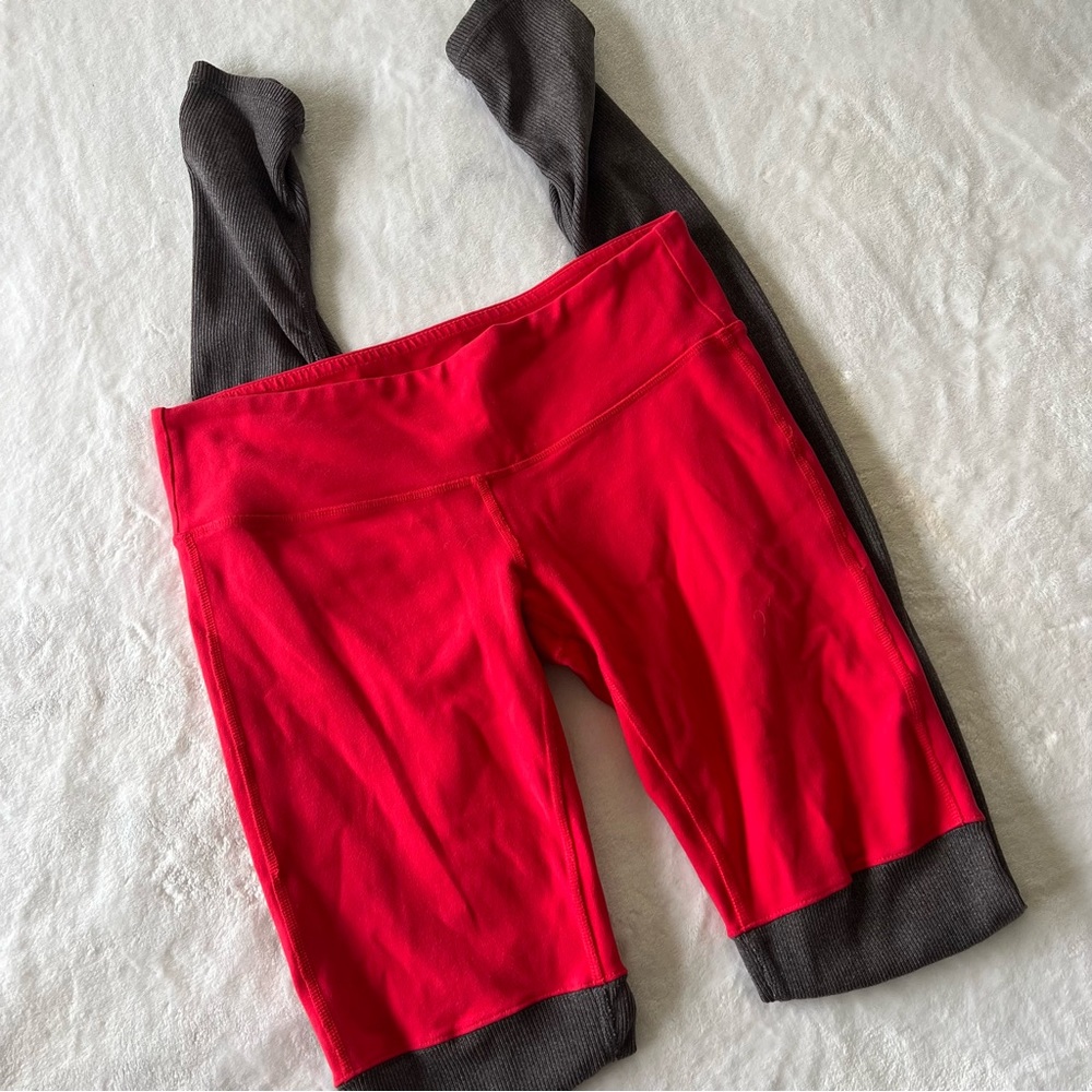ALO Yoga Red and Gray Leggings - Picture 3 of 8